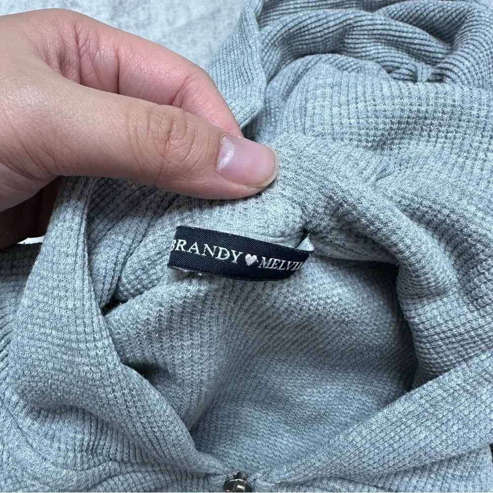 Brandy Melville Waffle Zip Up Hoodie - Grey - Picture 5 of 5